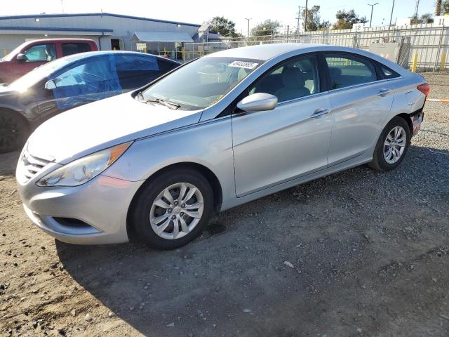 HYUNDAI SONATA GLS 2012 with VIN 5NPEB4AC0CH319955 - Photo from auction