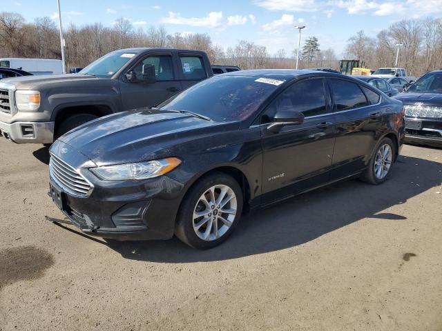 FORD FUSION SE 2019 with VIN 3FA6P0LU4KR263749 - Photo from auction