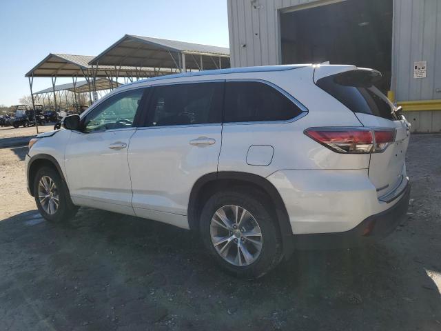 Снимка 2 от търг – 2015 TOYOTA HIGHLANDER с VIN 5TDJKRFHXFS181307