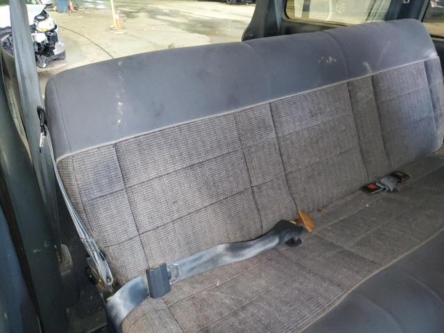 Photo 11 from auction – 1995 FORD AEROSTAR with VIN 1FMCA11U6SZB00244