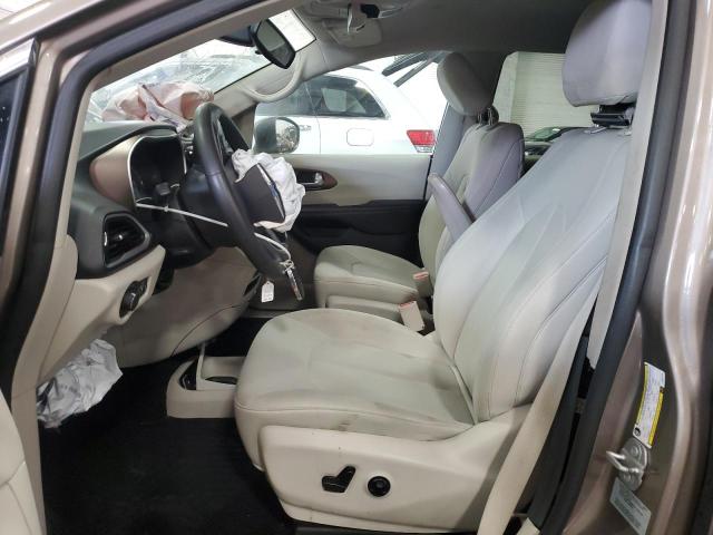 Photo 7 from auction – 2017 CHRYSLER PACIFICA L with VIN 2C4RC1CG2HR657753
