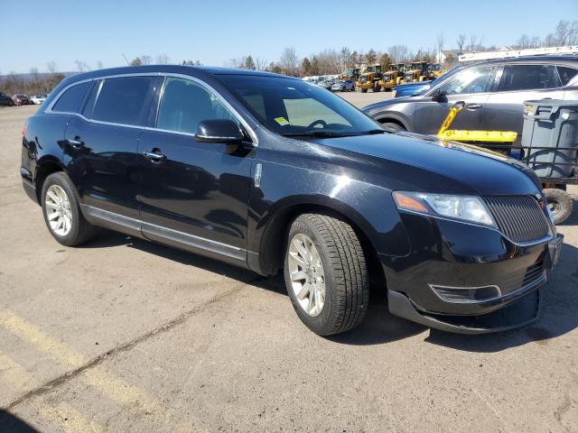 Photo 4 from auction – 2019 LINCOLN MKT with VIN 2LMHJ5NK3KBL04402