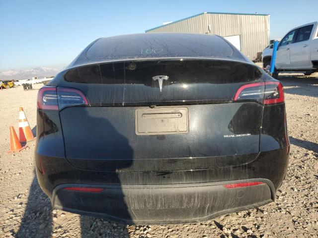 Снимка 6 от търг – 2024 TESLA MODEL Y с VIN 7SAYGAEE8RF017168