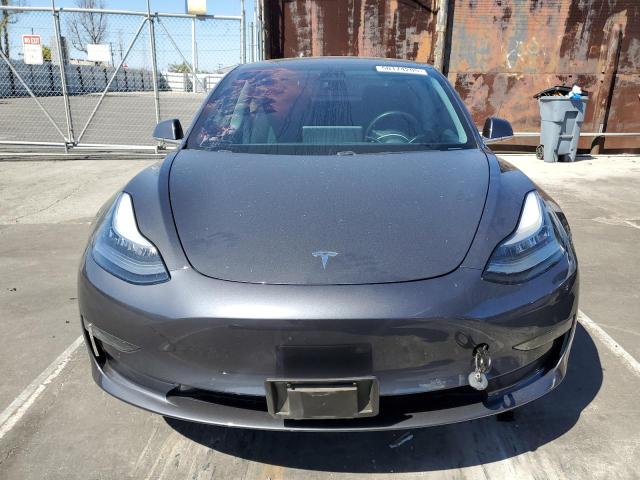 Снимка 5 от търг – 2019 TESLA MODEL 3 с VIN 5YJ3E1EA2KF307549