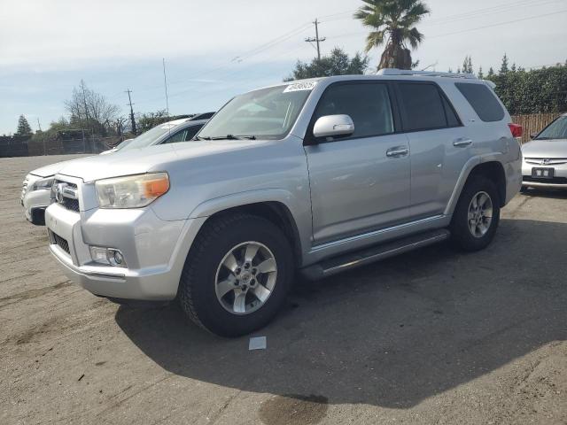 TOYOTA 4RUNNER SR 2011 с VIN JTEZU5JR5B5016881 - Снимка от търг