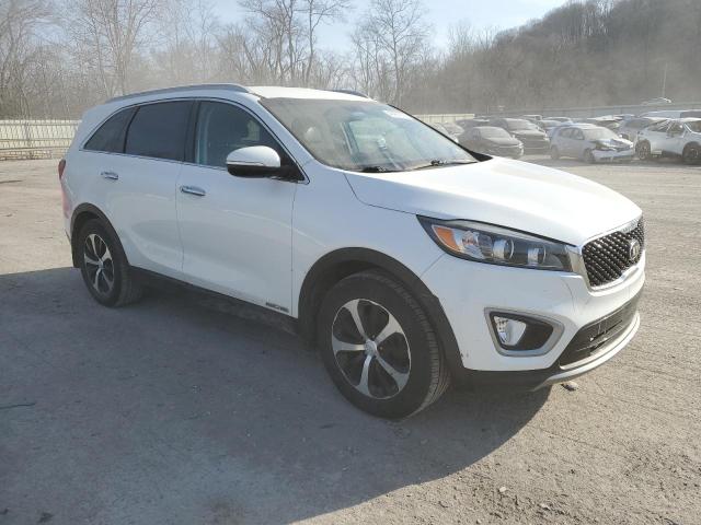 Photo 4 from auction – 2017 KIA SORENTO EX with VIN 5XYPHDA51HG296354