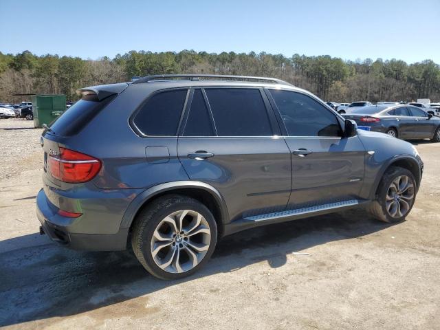 Photo 3 from auction – 2011 BMW X5 XDRIVE5 with VIN 5UXZV8C55BL421789