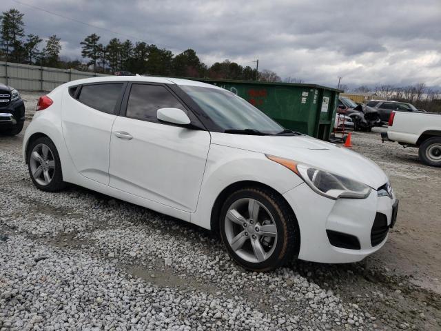 Photo 4 from auction – 2014 HYUNDAI VELOSTER with VIN KMHTC6AD5EU184274