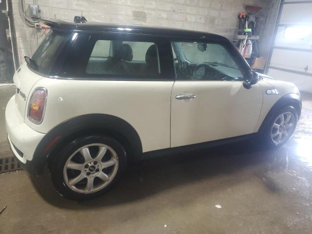 Photo 3 from auction – 2009 MINI COOPER S with VIN WMWMF73569TW85596