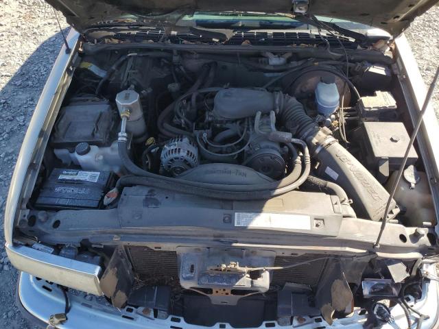 Photo 12 from auction – 2001 CHEVROLET BLAZER with VIN 1GNCS13W012128782