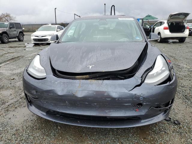 Photo 5 from auction – 2018 TESLA MODEL 3 with VIN 5YJ3E1EA6JF037109
