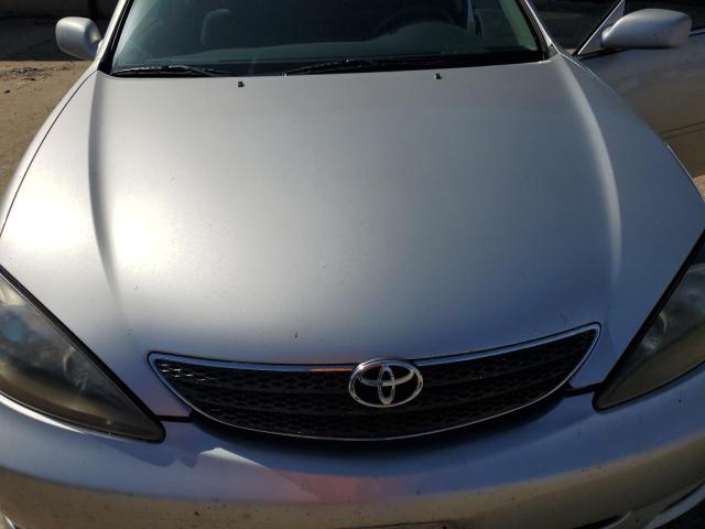 Photo 11 from auction – 2002 TOYOTA CAMRY LE with VIN 4T1BE32K42U572593