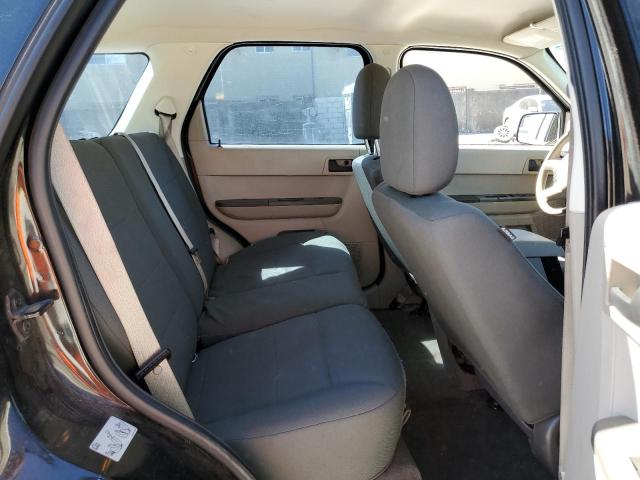 Photo 11 from auction – 2011 FORD ESCAPE XLS with VIN 1FMCU0C74BKC40164