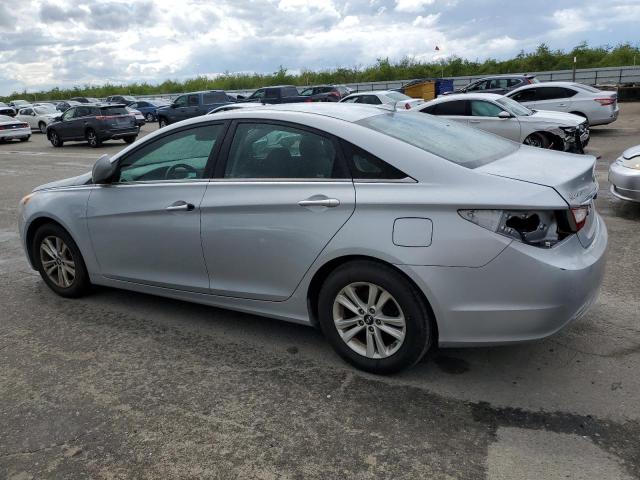 Photo 2 from auction – 2013 HYUNDAI SONATA GLS with VIN 5NPEB4AC5DH586302
