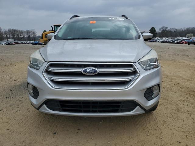 Photo 5 from auction – 2017 FORD ESCAPE SE with VIN 1FMCU0GD8HUB40517
