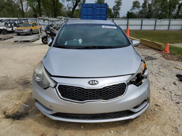 Photo 5 from auction – 2015 KIA FORTE LX with VIN KNAFK4A66F5421339