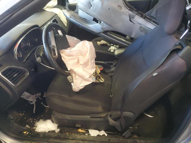 Photo 7 from auction – 2014 CHRYSLER 200 TOURIN with VIN 1C3BCBEGXEN127340