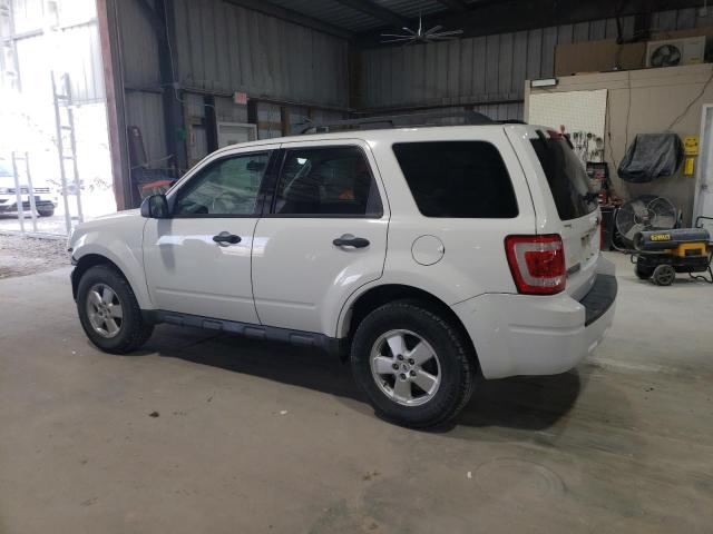 Photo 2 from auction – 2010 FORD ESCAPE XLS with VIN 1FMCU0C71AKA93137