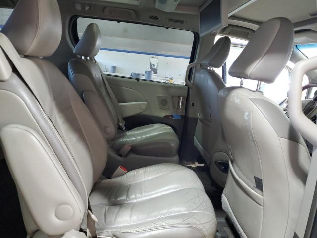 Photo 11 from auction – 2014 TOYOTA SIENNA XLE with VIN 5TDDK3DC4ES080960