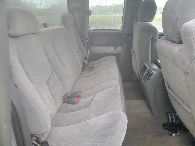 Photo 11 from auction – 2005 CHEVROLET SILVERADO with VIN 2GCEC19T951311695