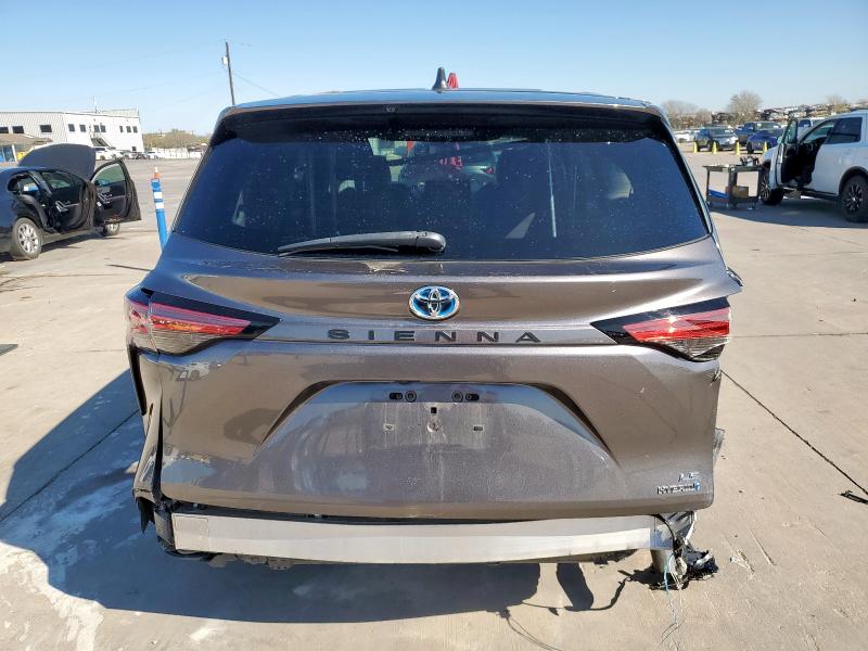 Photo 6 from auction – 2021 TOYOTA SIENNA LE with VIN 5TDKRKEC3MS045594