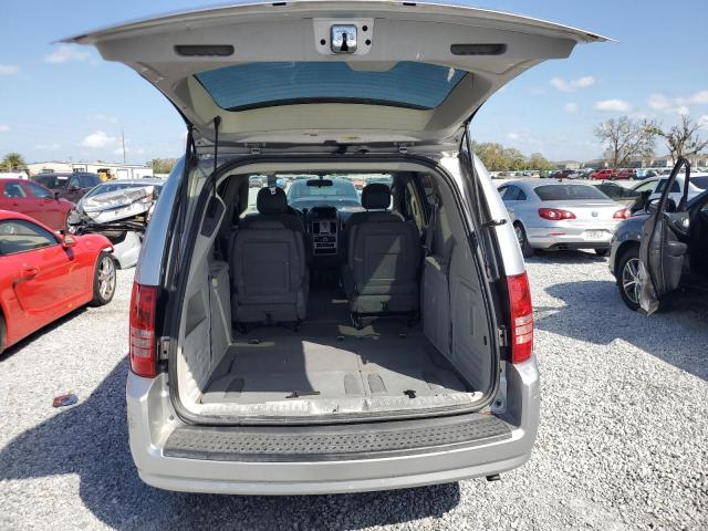 Photo 6 from auction – 2010 CHRYSLER TOWN & COU with VIN 2A4RR5D17AR492279