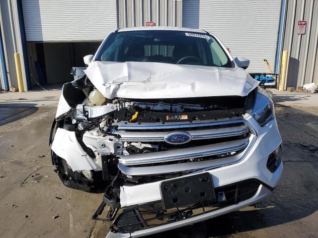 Photo 5 from auction – 2017 FORD ESCAPE SE with VIN 1FMCU0GD1HUB27138