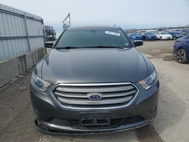 Photo 5 from auction – 2015 FORD TAURUS SEL with VIN 1FAHP2E89FG203225