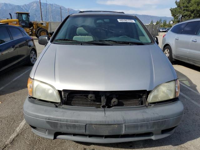 Photo 5 from auction – 2003 TOYOTA SIENNA CE with VIN 4T3ZF19C03U527223