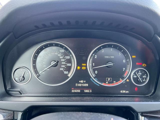 Photo 8 from auction – 2015 BMW X5 XDRIVE4 with VIN 5UXKR0C56F0P07620