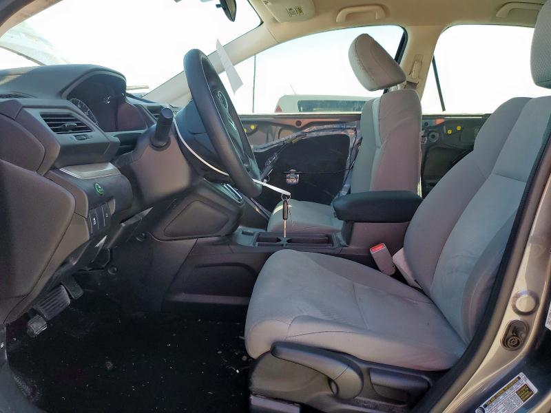 Photo 7 from auction – 2016 HONDA CR-V LX with VIN 3CZRM3H31GG708902