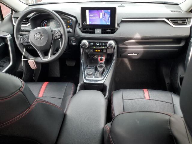 Photo 8 from auction – 2024 TOYOTA RAV4 XLE with VIN JTMRWRFV3RD216041