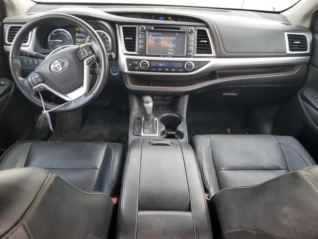 Photo 8 from auction – 2017 TOYOTA HIGHLANDER with VIN 5TDJGRFH8HS034407