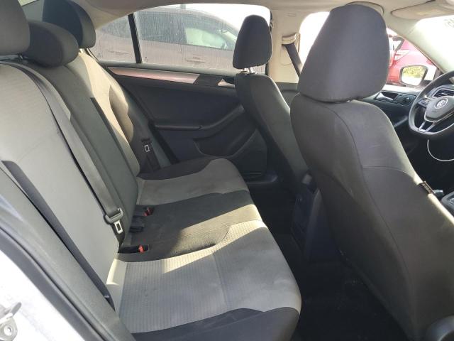 Photo 10 from auction – 2017 VOLKSWAGEN JETTA S with VIN 3VW2B7AJ0HM242988