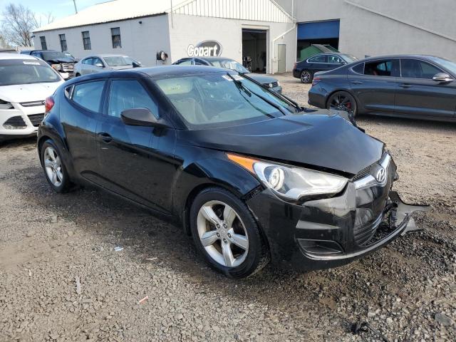 Снимка 4 от търг – 2012 HYUNDAI VELOSTER с VIN KMHTC6AD0CU027474