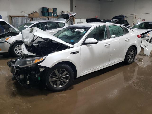 KIA OPTIMA LX 2016 with VIN 5XXGT4L13GG030197 - Photo from auction