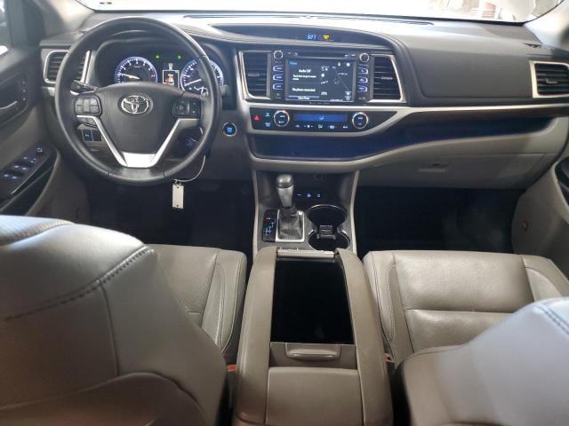 Снимка 8 от търг – 2016 TOYOTA HIGHLANDER с VIN 5TDDKRFH2GS334860