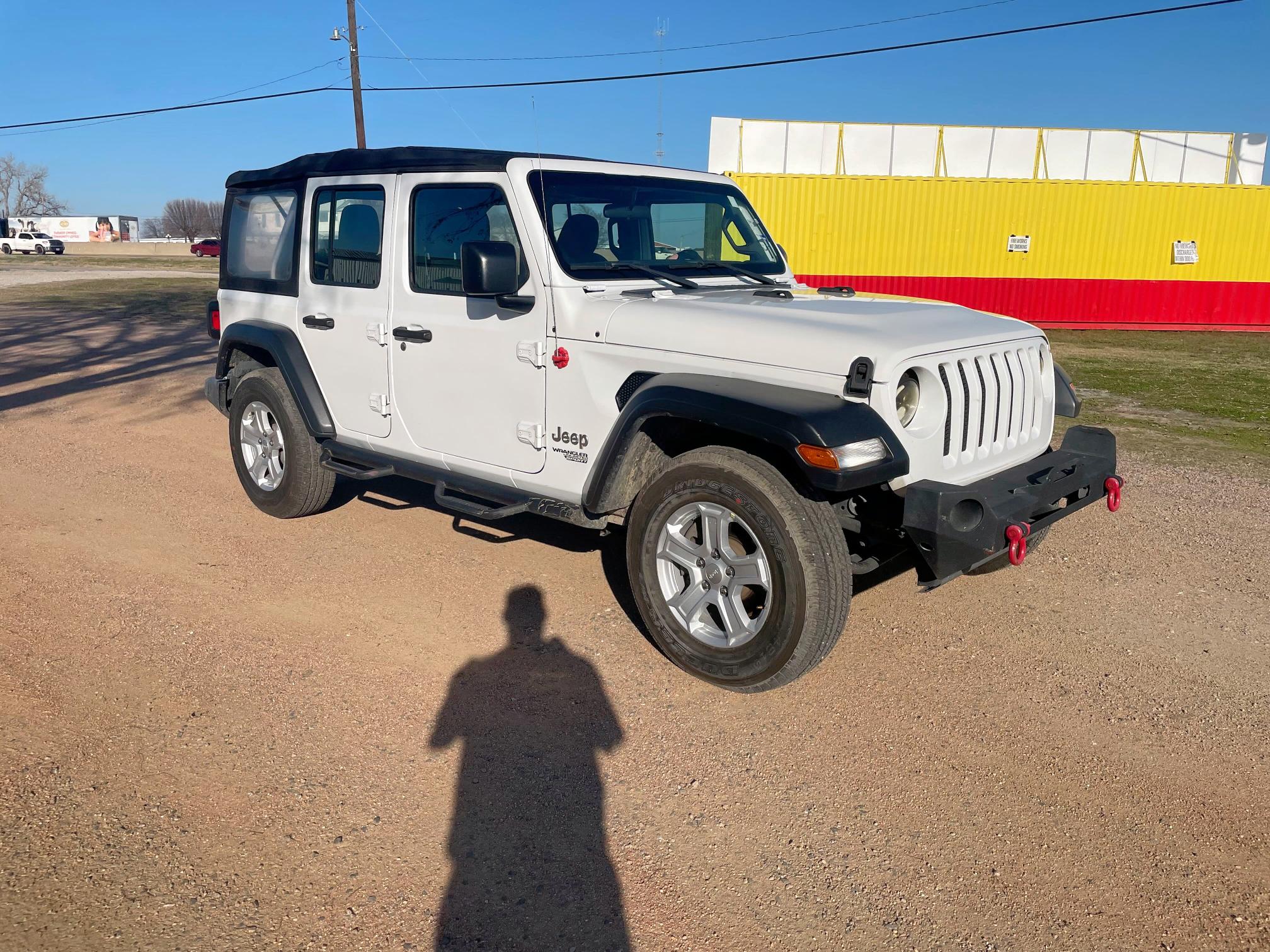 JEEP WRANGLER U 2018 with VIN 1C4HJXDG2JW152991 - Photo from auction