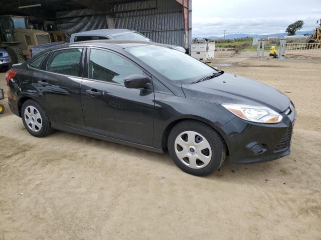Снимка 4 от търг – 2014 FORD FOCUS S с VIN 1FADP3E26EL433195