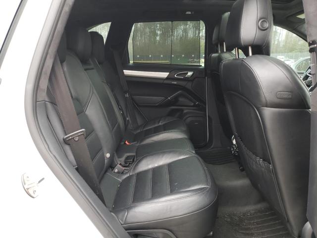 Photo 11 from auction – 2016 PORSCHE CAYENNE GT with VIN WP1AD2A26GLA72543