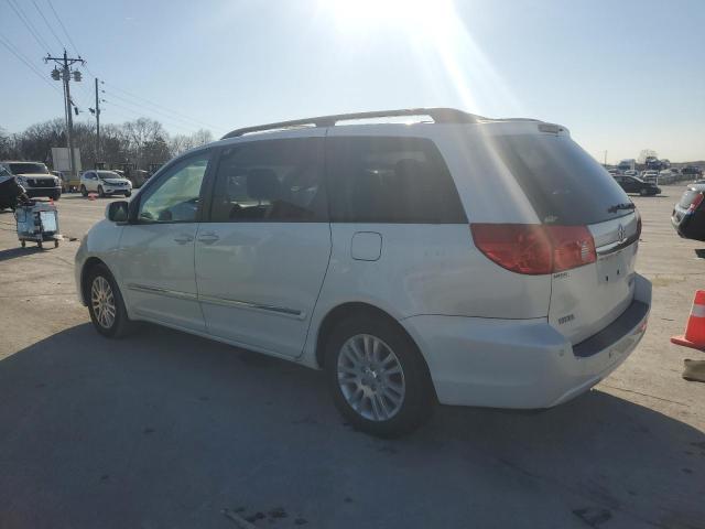 Photo 2 from auction – 2010 TOYOTA SIENNA XLE with VIN 5TDYK4CC2AS311664