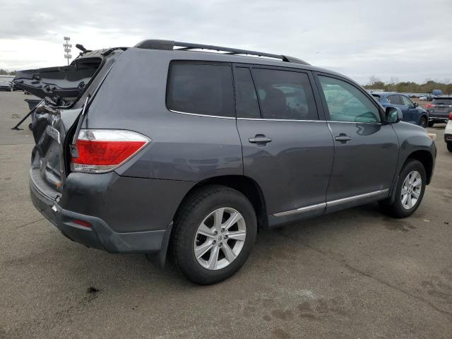 Снимка 3 от търг – 2011 TOYOTA HIGHLANDER с VIN 5TDBK3EH1BS071436