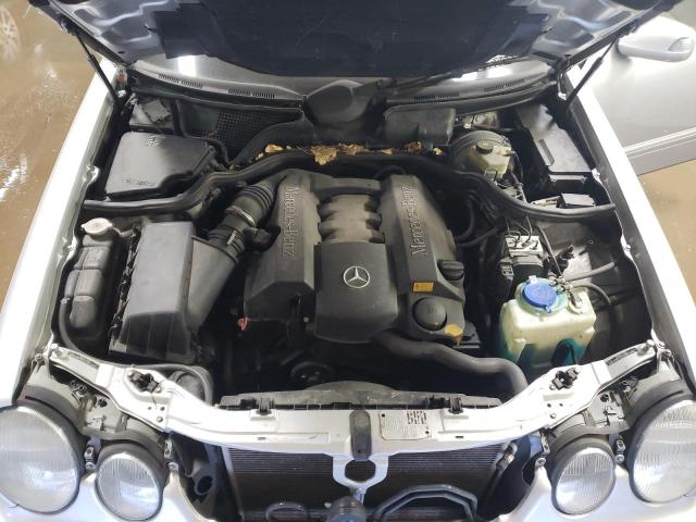 Photo 11 from auction – 2001 MERCEDES-BENZ E 320 with VIN WDBJF65J11B357053