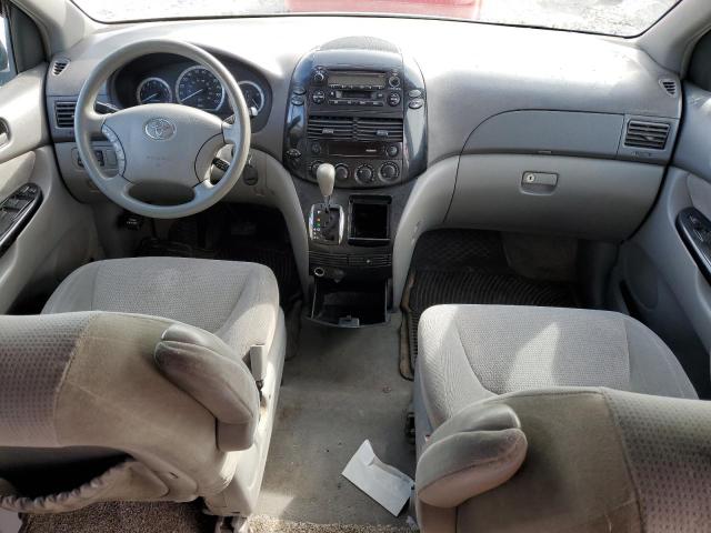 Photo 8 from auction – 2004 TOYOTA SIENNA LE with VIN 5TDBA23C84S019969