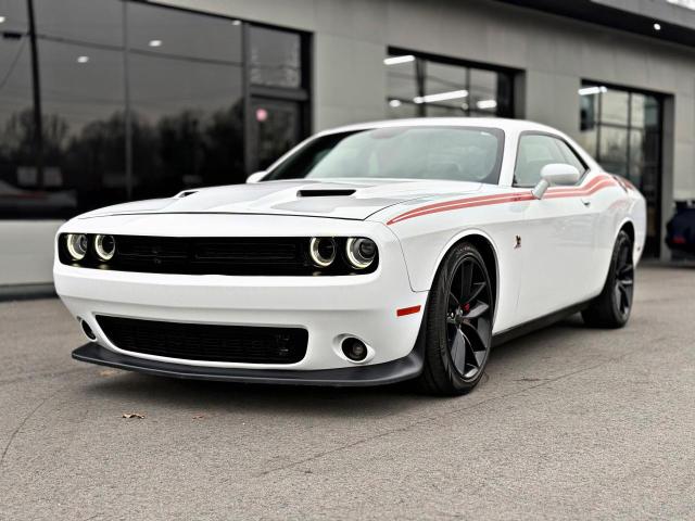 Photo 2 from auction – 2016 DODGE CHALLENGER with VIN 2C3CDZFJ7GH299616