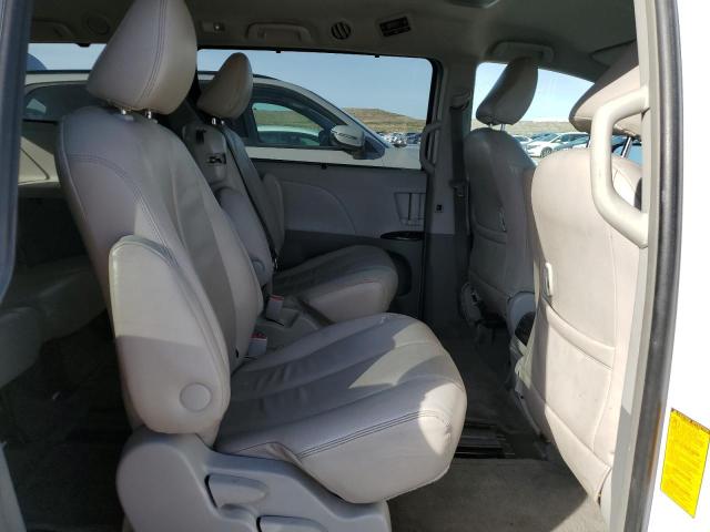 Photo 10 from auction – 2014 TOYOTA SIENNA LE with VIN 5TDKK3DC7ES407665