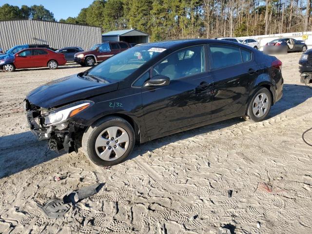 KIA FORTE LX 2017 with VIN 3KPFK4A78HE154241 - Photo from auction