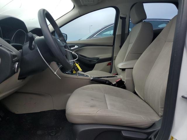 Foto 7 de la subasta – 2017 FORD FOCUS SE con VIN 1FADP3F22HL211238