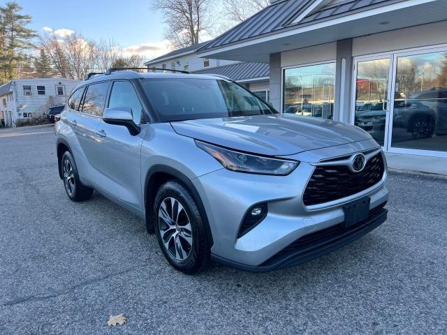 TOYOTA HIGHLANDER 2021 with VIN 5TDHZRBH9MS532902 - Photo from auction