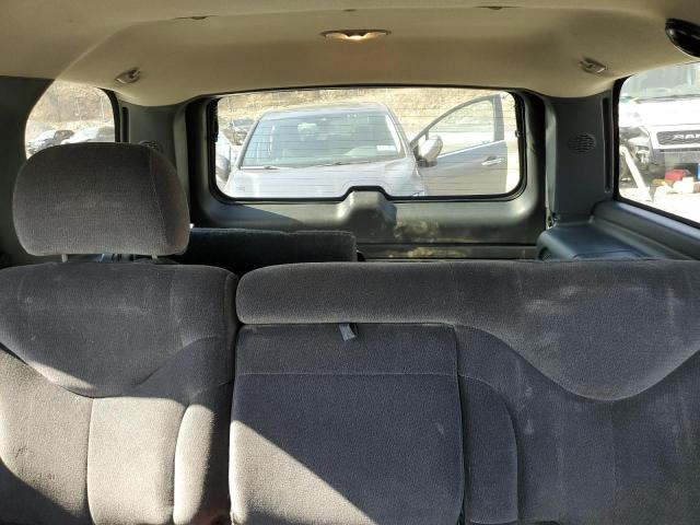 Photo 10 from auction – 2002 GMC YUKON with VIN 1GKEC13V22R275950